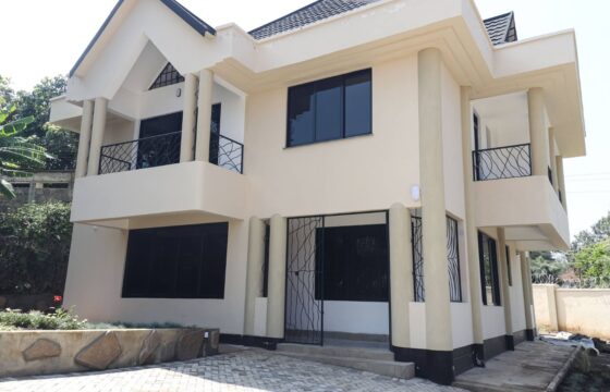 Exquisite four-bedroom maisonette in the upmarket Milimani, Nakuru City