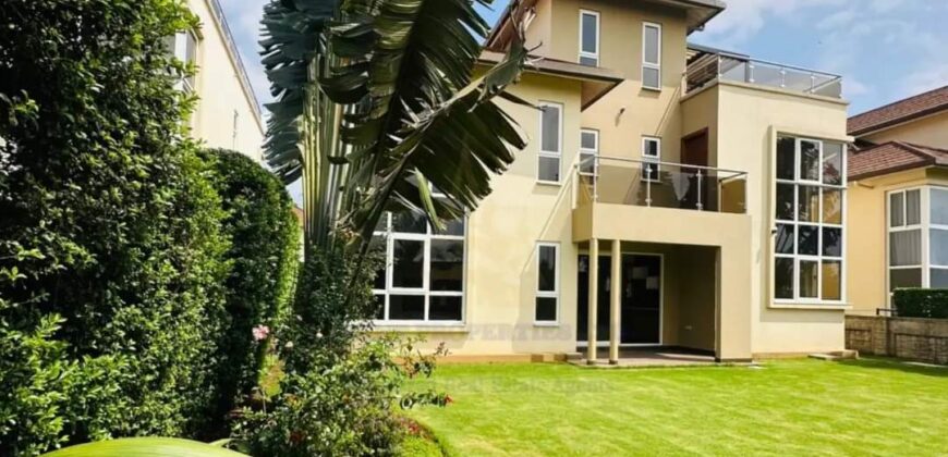 A homely 4 bedroom townhouse in Runda plus Dsq in a gated community.