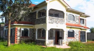 4 bedroom house for sale in Nakuru Pipeline