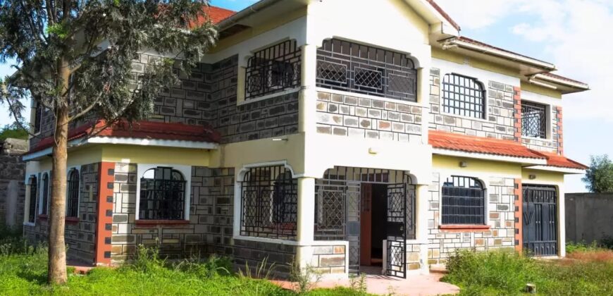 4 bedroom house for sale in Nakuru Pipeline